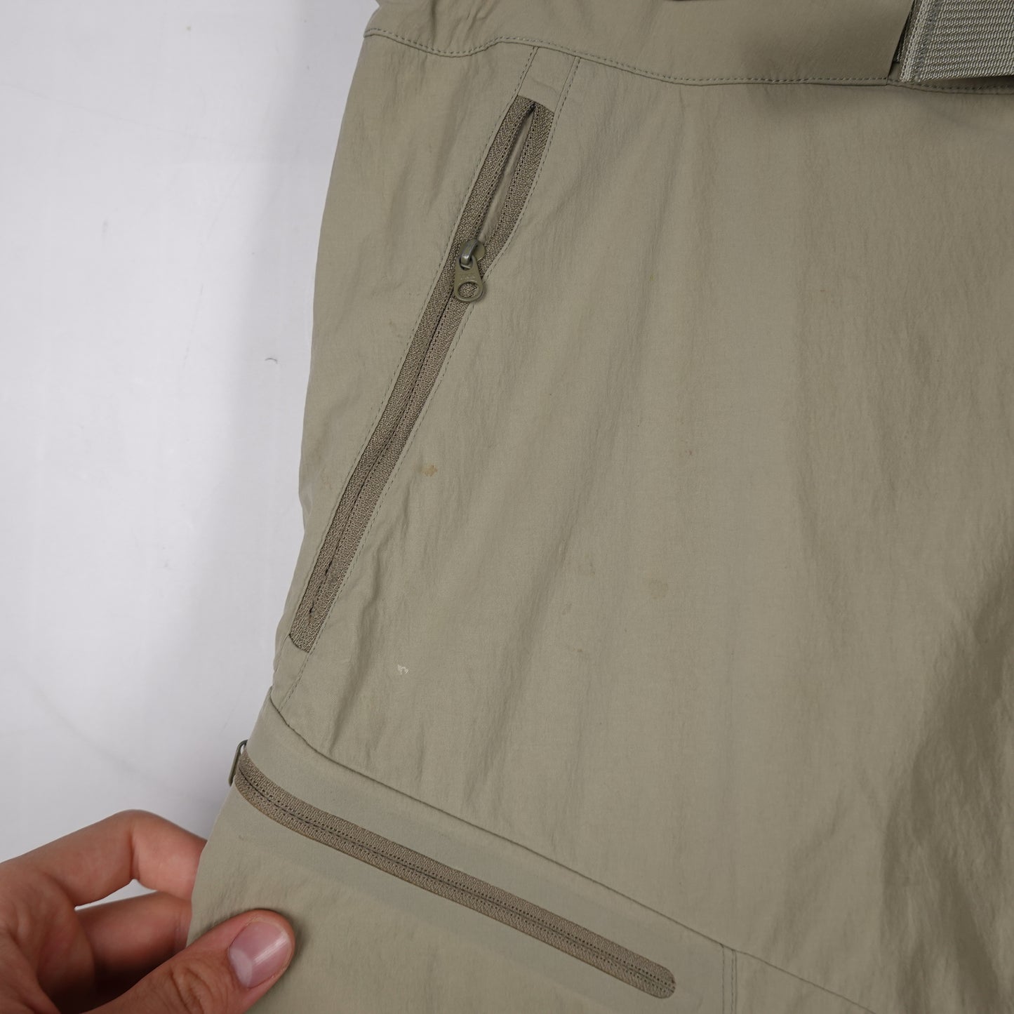 Arc'teryx Tan Nylon Shorts - Size 34