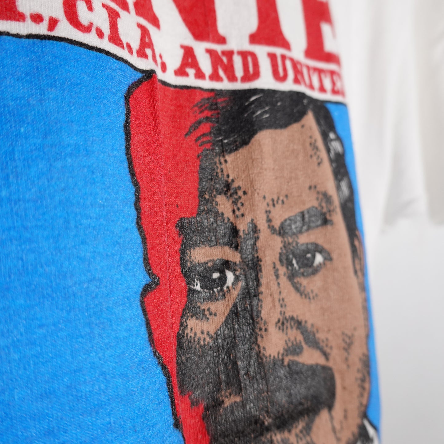 1980s Sadam Hussein Most Wanted Tee - Size L