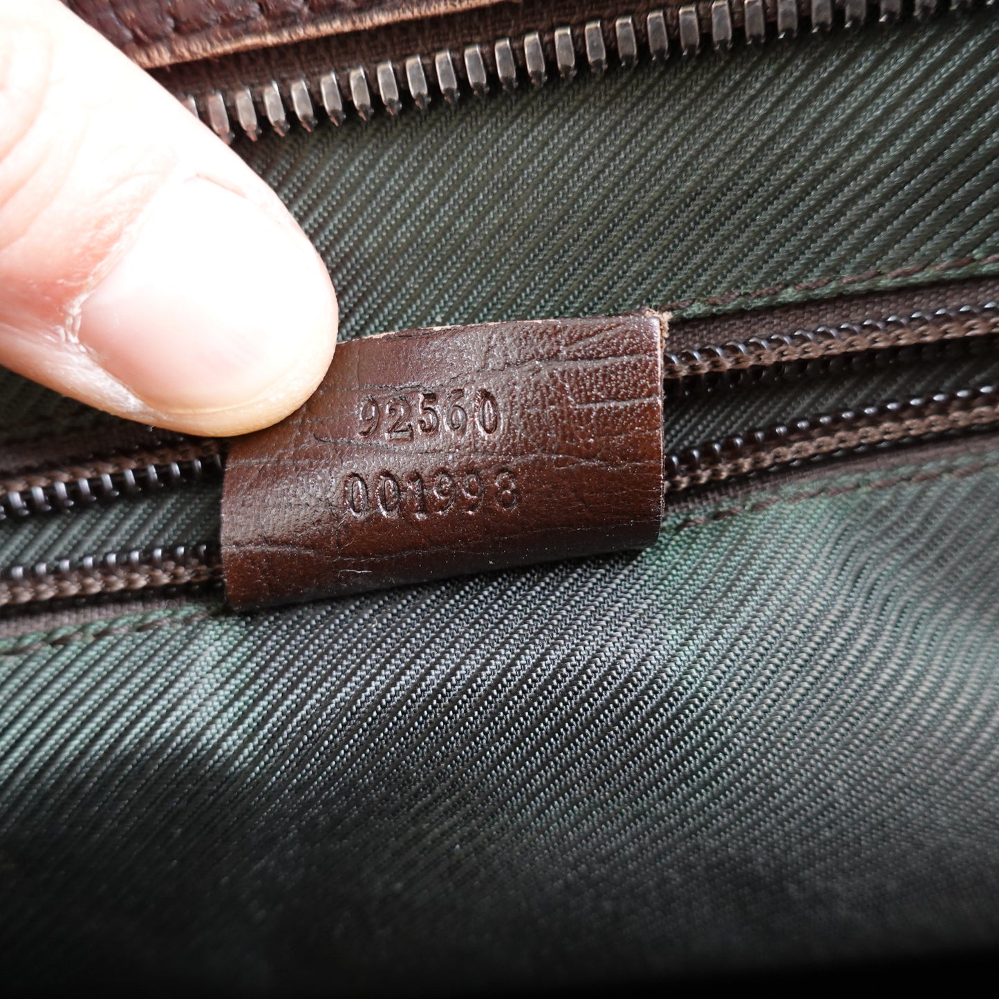 Gucci GG Supreme Cross Body Bag