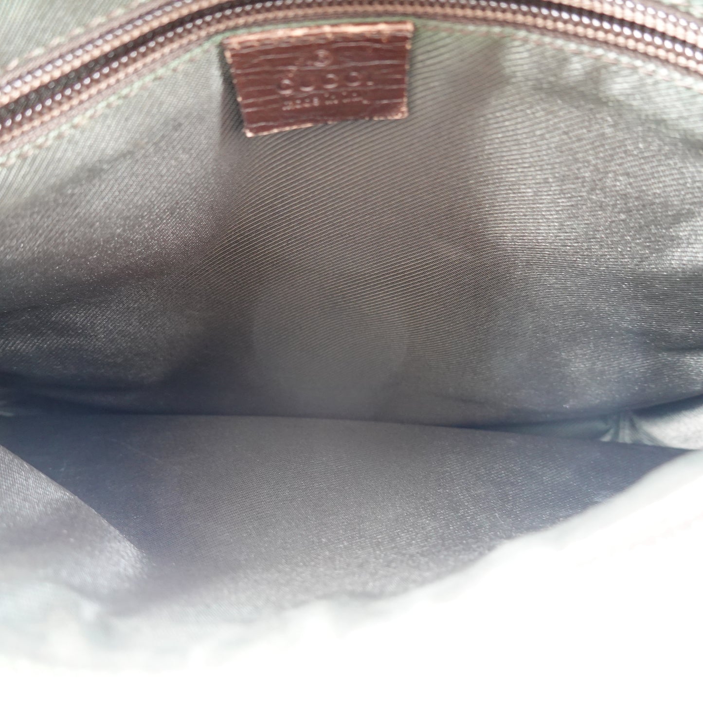 Gucci GG Supreme Cross Body Bag