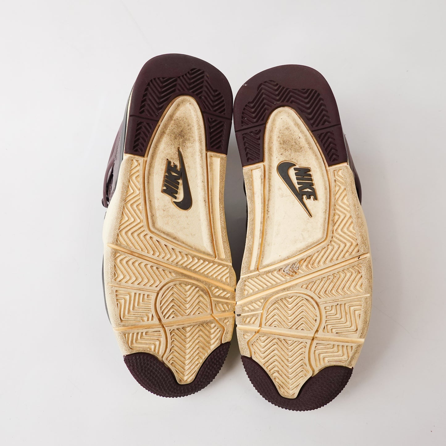 Jordan 4 / A Ma Maniere / Size 5.5Y