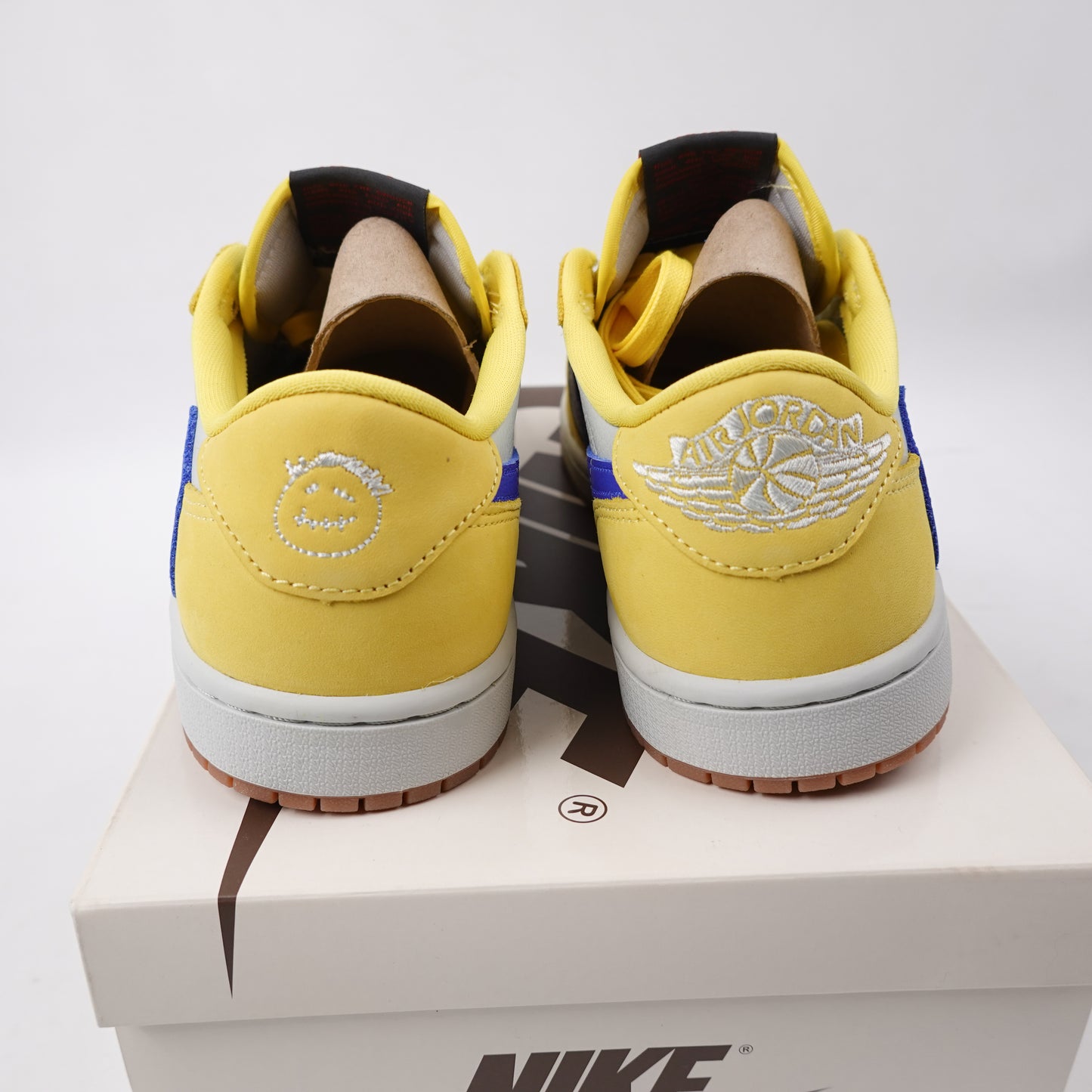 Jordan 1 Low OG SP Travis Scott Canary - Size 9W/7.5M