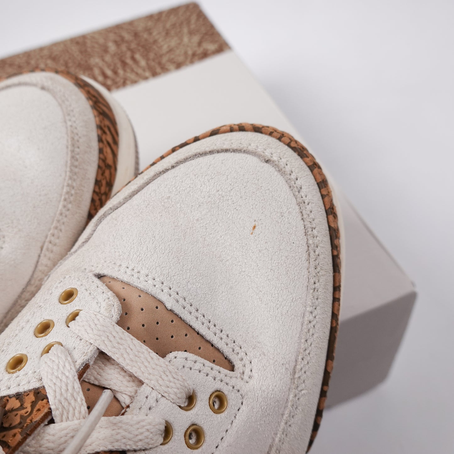 Jordan 3 Palomino - Size 9