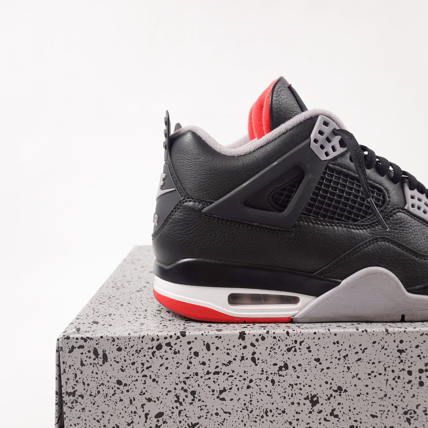 Jordan 4 Bred Reimagined - Size 10