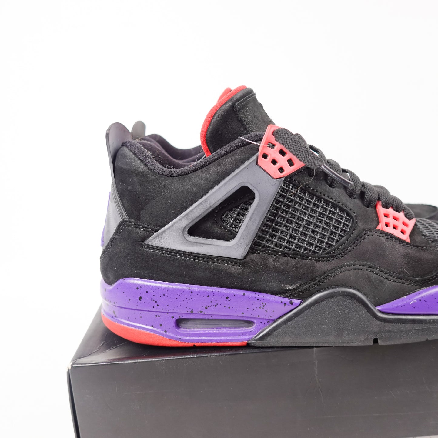 Jordan 4 Raptors - Size 10