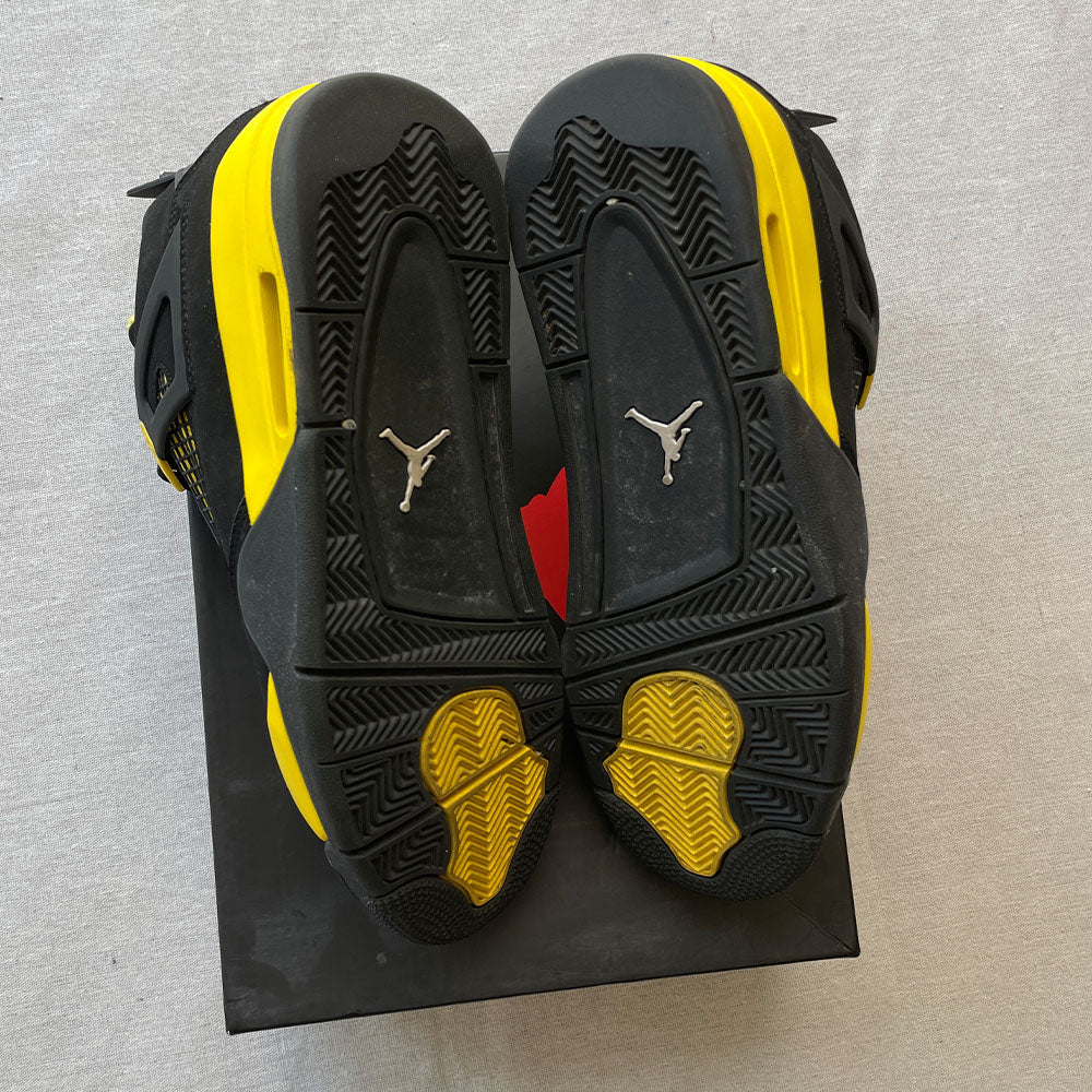 Jordan 4 Yellow Thunders - Size 8