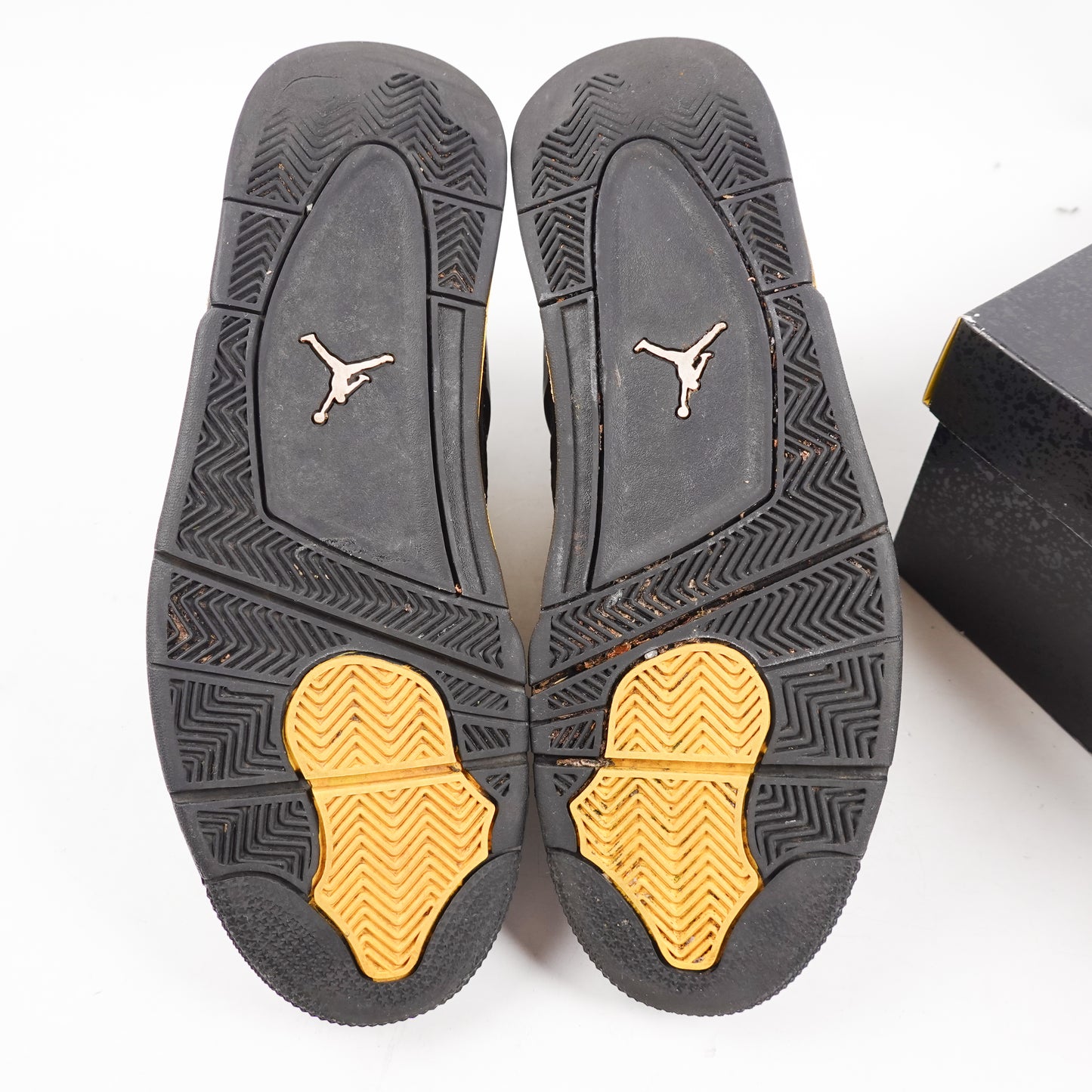 Jordan 4 Yellow Thunder - Size 13