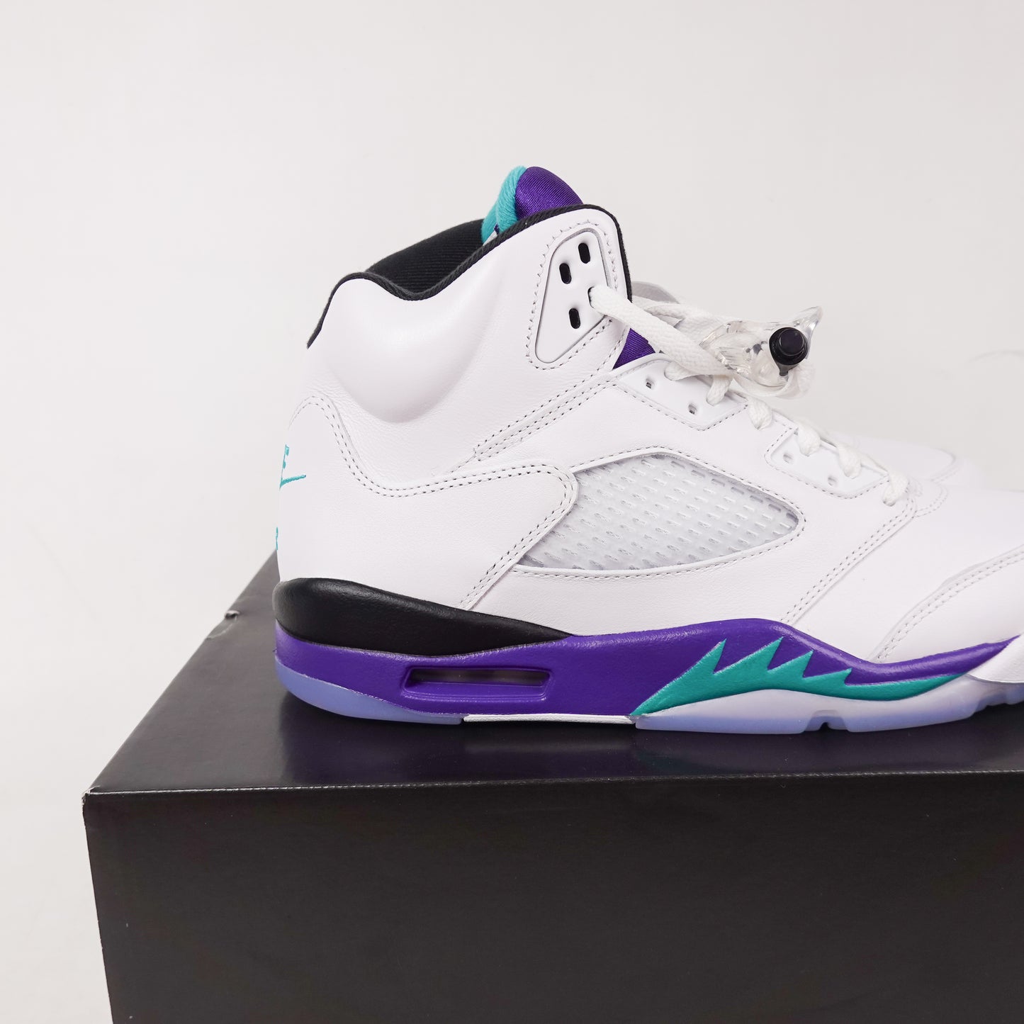 2025 Jordan 5 Grape - Size 11