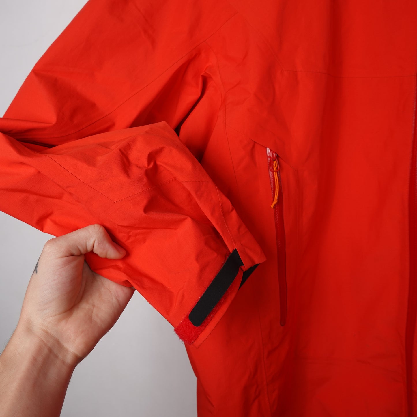 Arc'teryx Gore-Tex Orange Shell Jacket - Size L