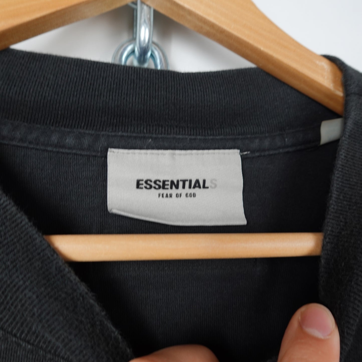 Essentials LS Black - Size XL