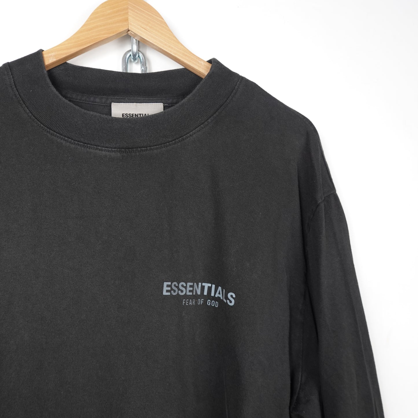 Essentials LS Black - Size XL