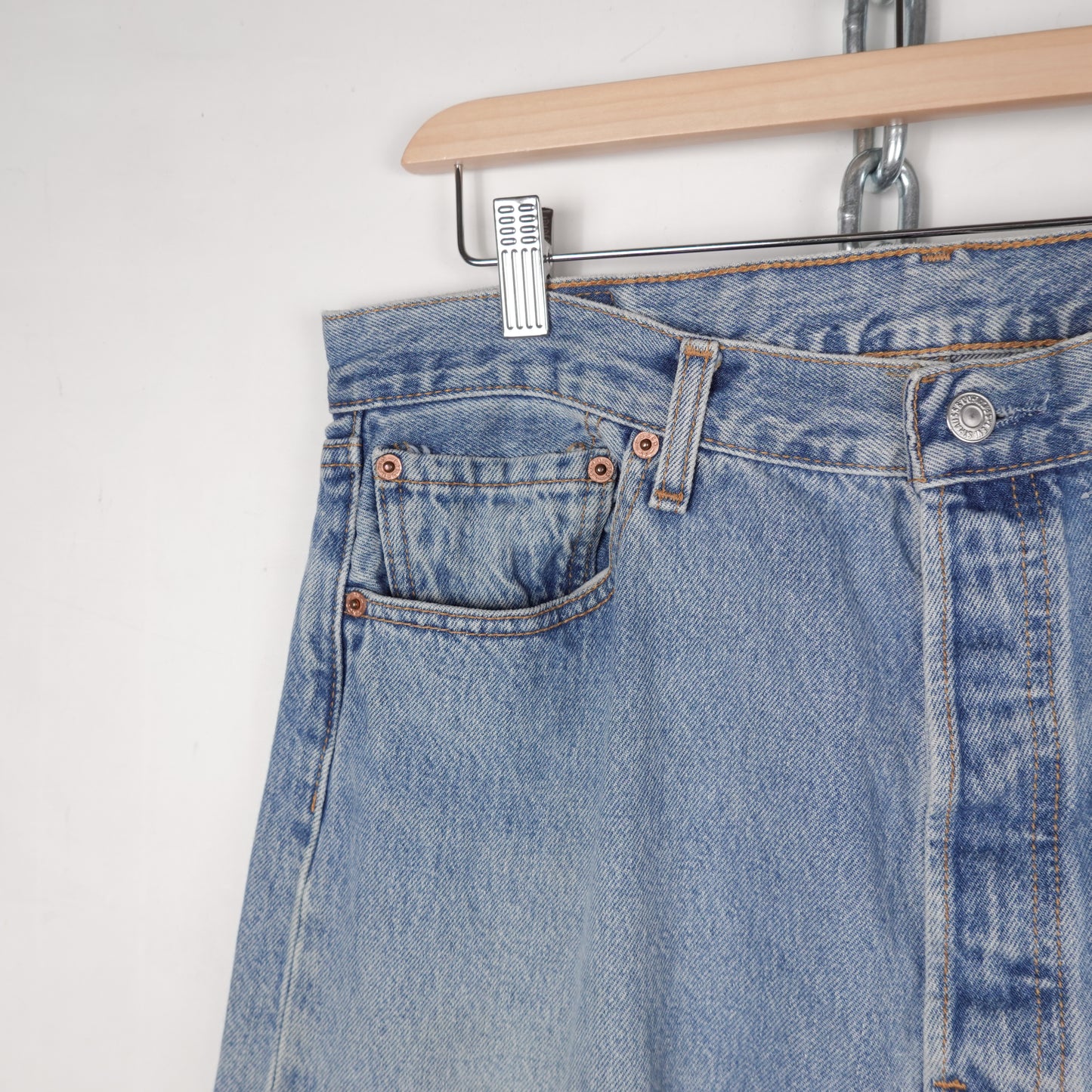 Vintage Levi 501 Light Wash Pant - Size 32