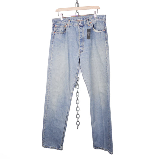 Vintage Levi 501 Light Wash Pant - Size 32