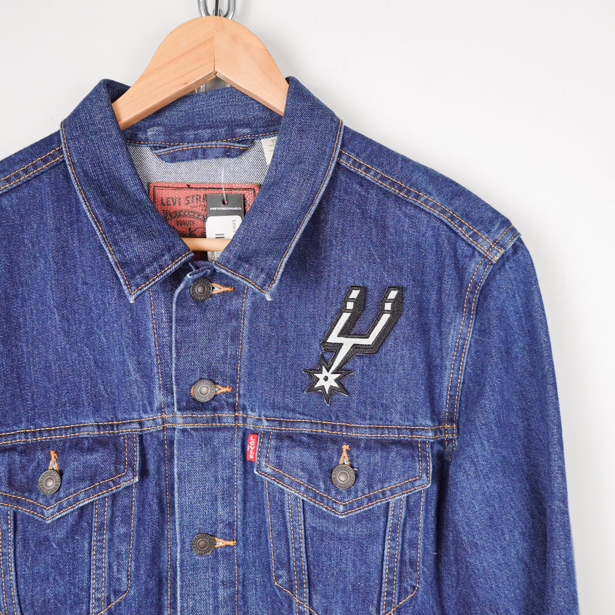 Levi’s Spurs Jacket - Size M