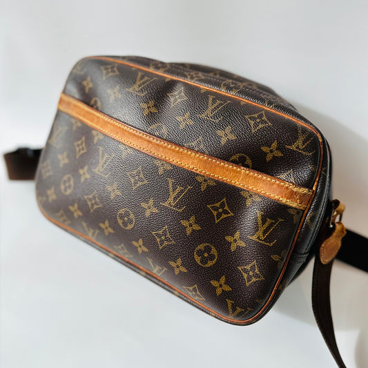 Vuitton Reporter PM Cross Body Bag