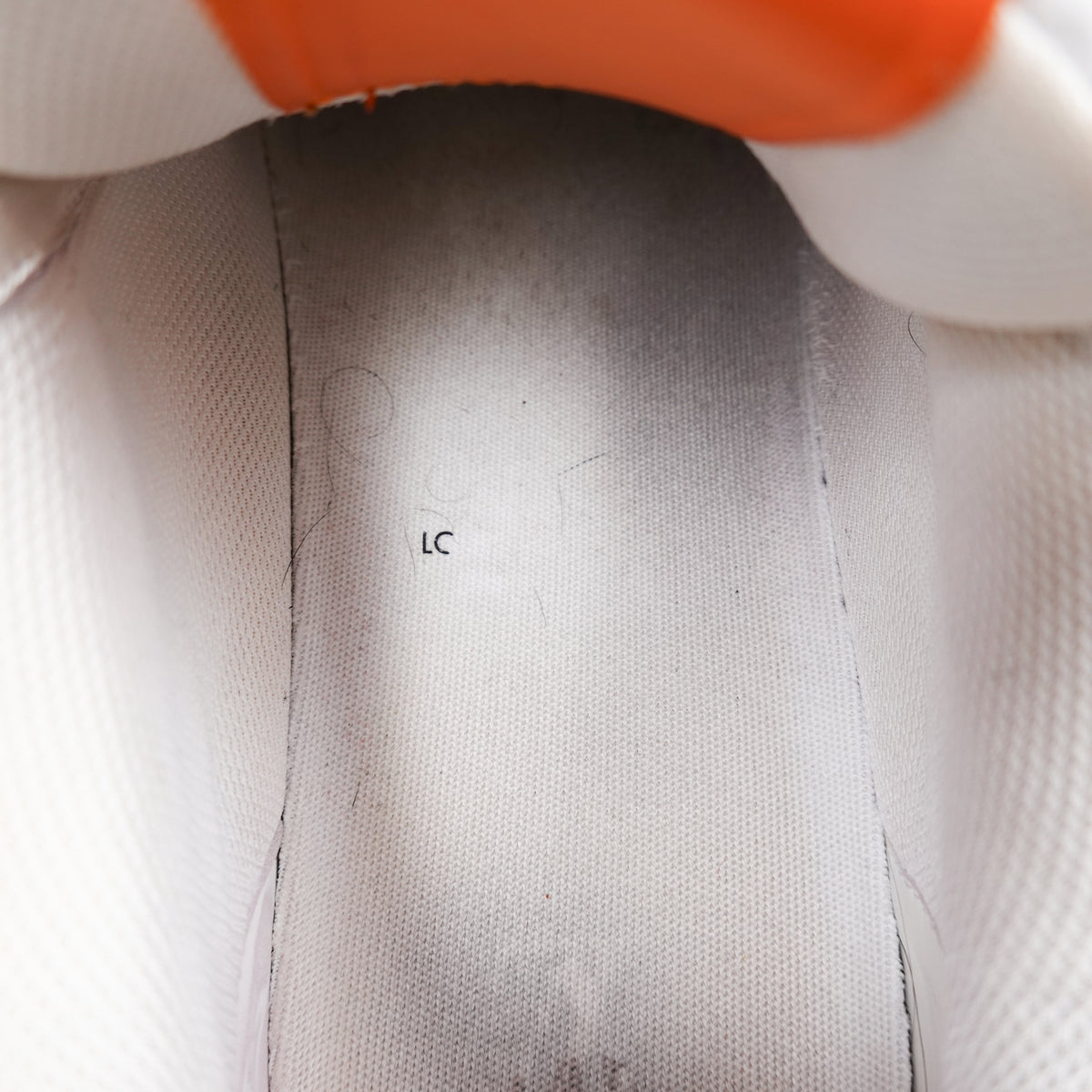 Louis Vuitton Trainer ‘Orange Monogram’ - Size 9.5