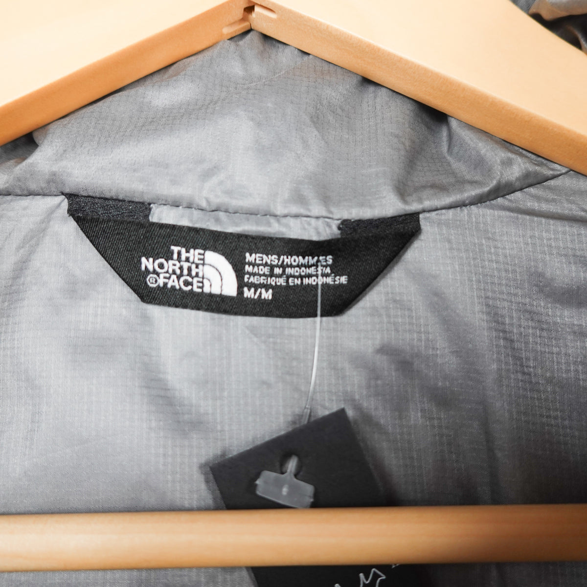 TNF Quilted Jacket - Size M
