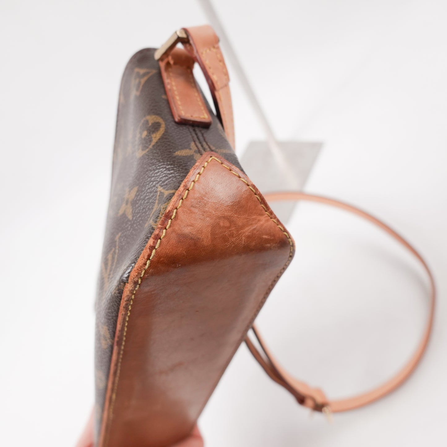 2002 Louis Vuitton Monogram Trotteur Bag