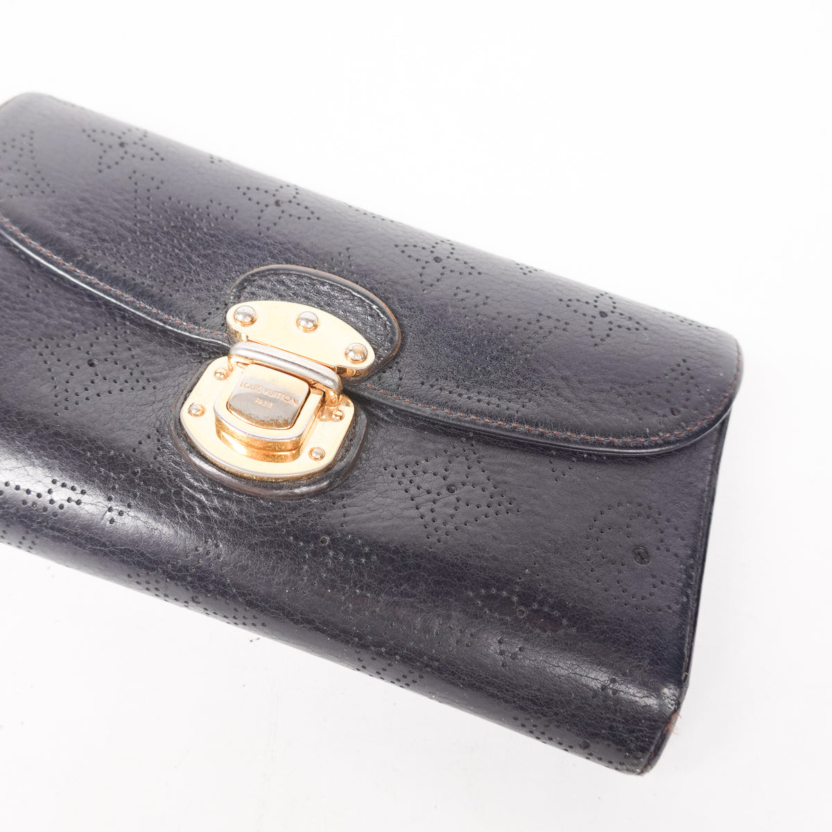 2008 Louis Vuitton Mahina Portefeuille Amelia Long Wallet