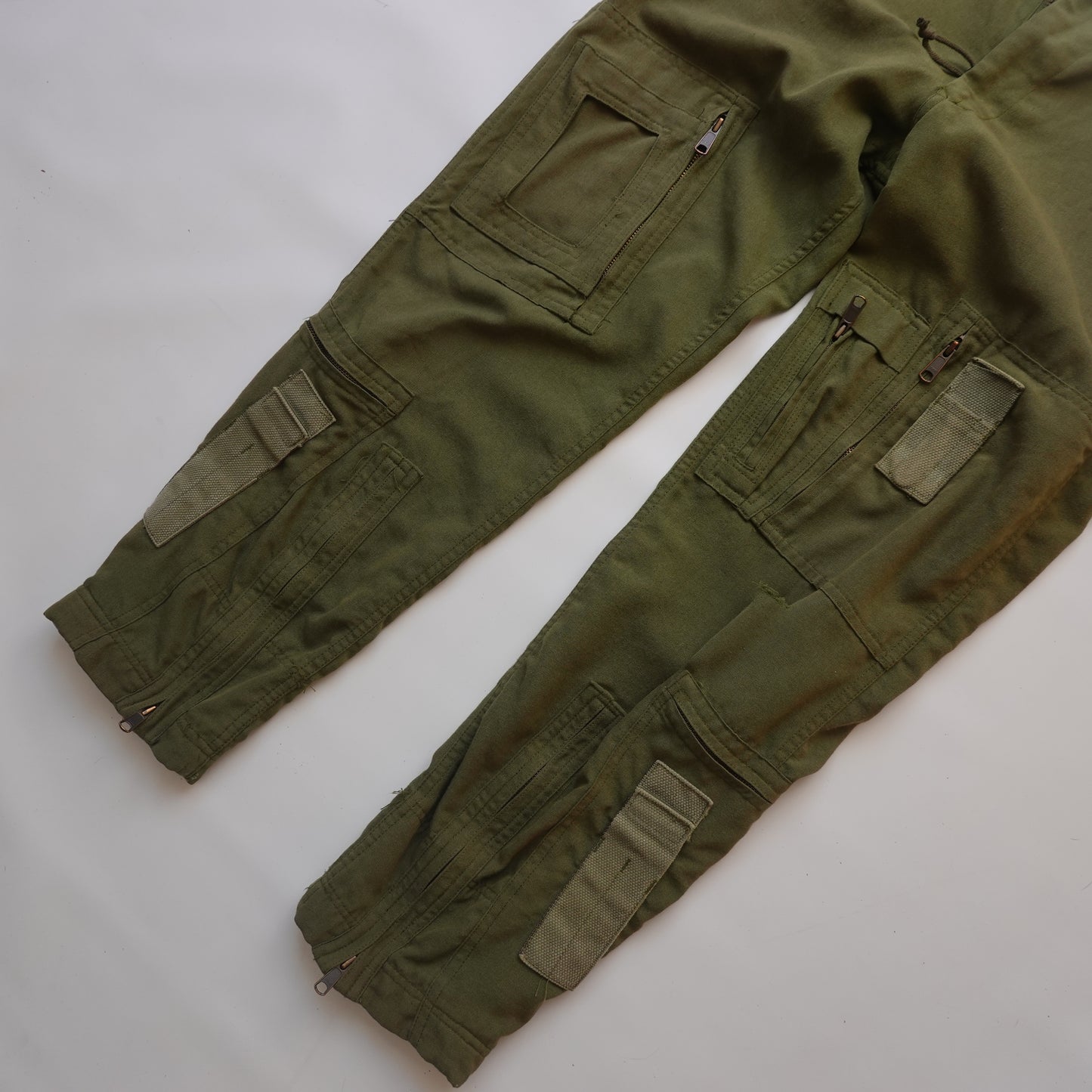 Vintage Military Cargos - Size 31