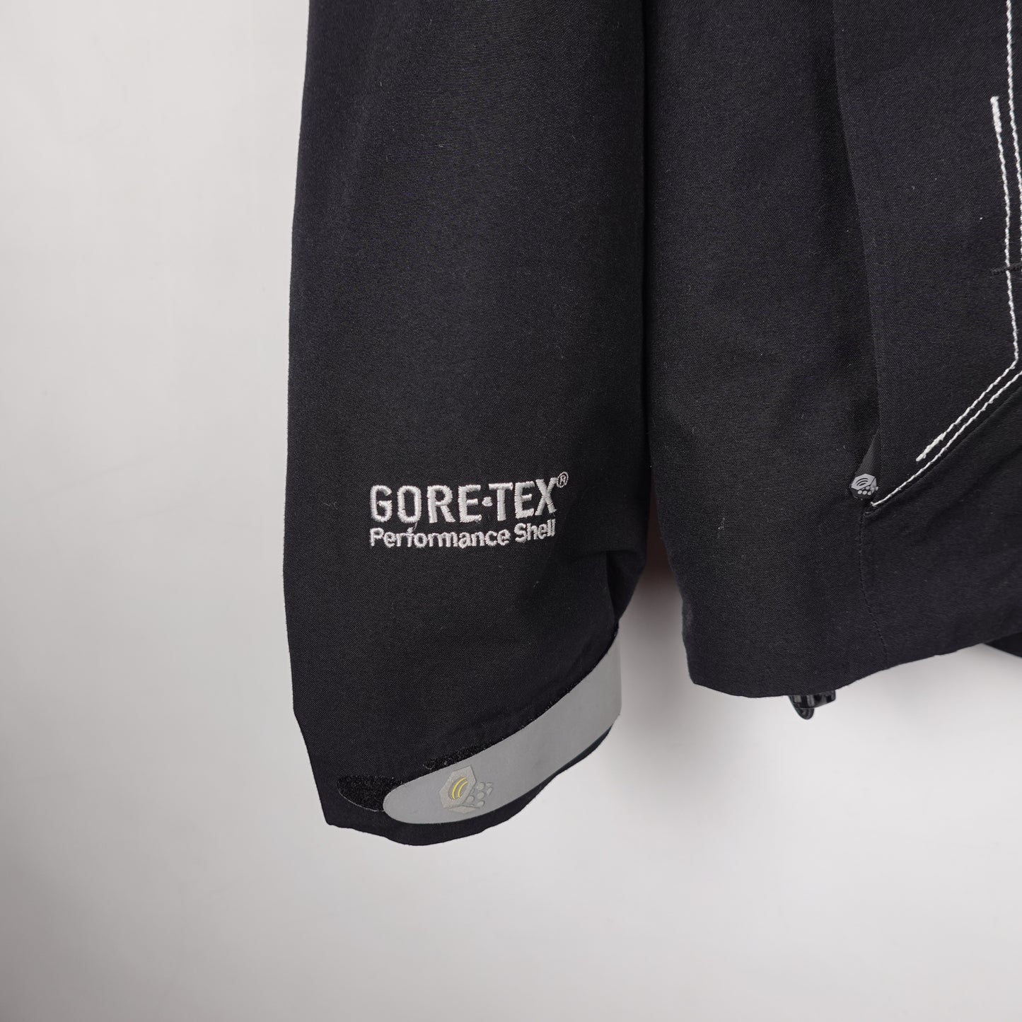 Mountain Hardwear Gore-Tex Shell Jacket - Women's M