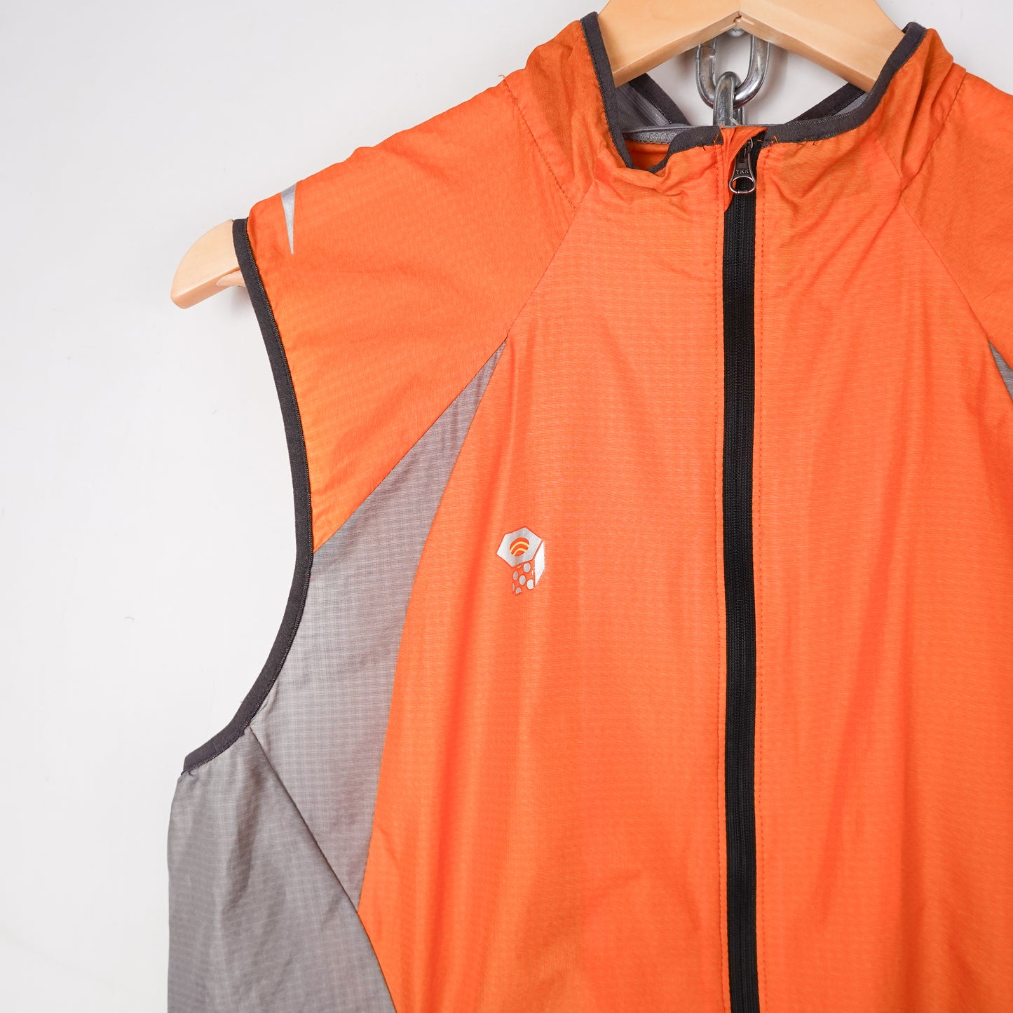 Mountain Hardwear Light Vest - Size M