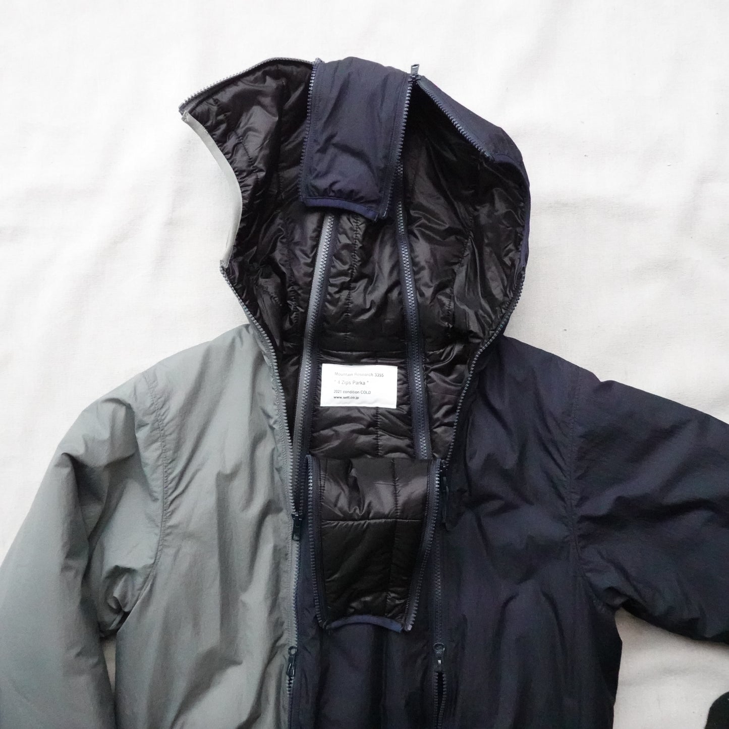 Mountain Research 4 Zip Jacket - Size M