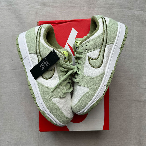 Nike Dunk Low Fleece Pack Honeydew Size 8W