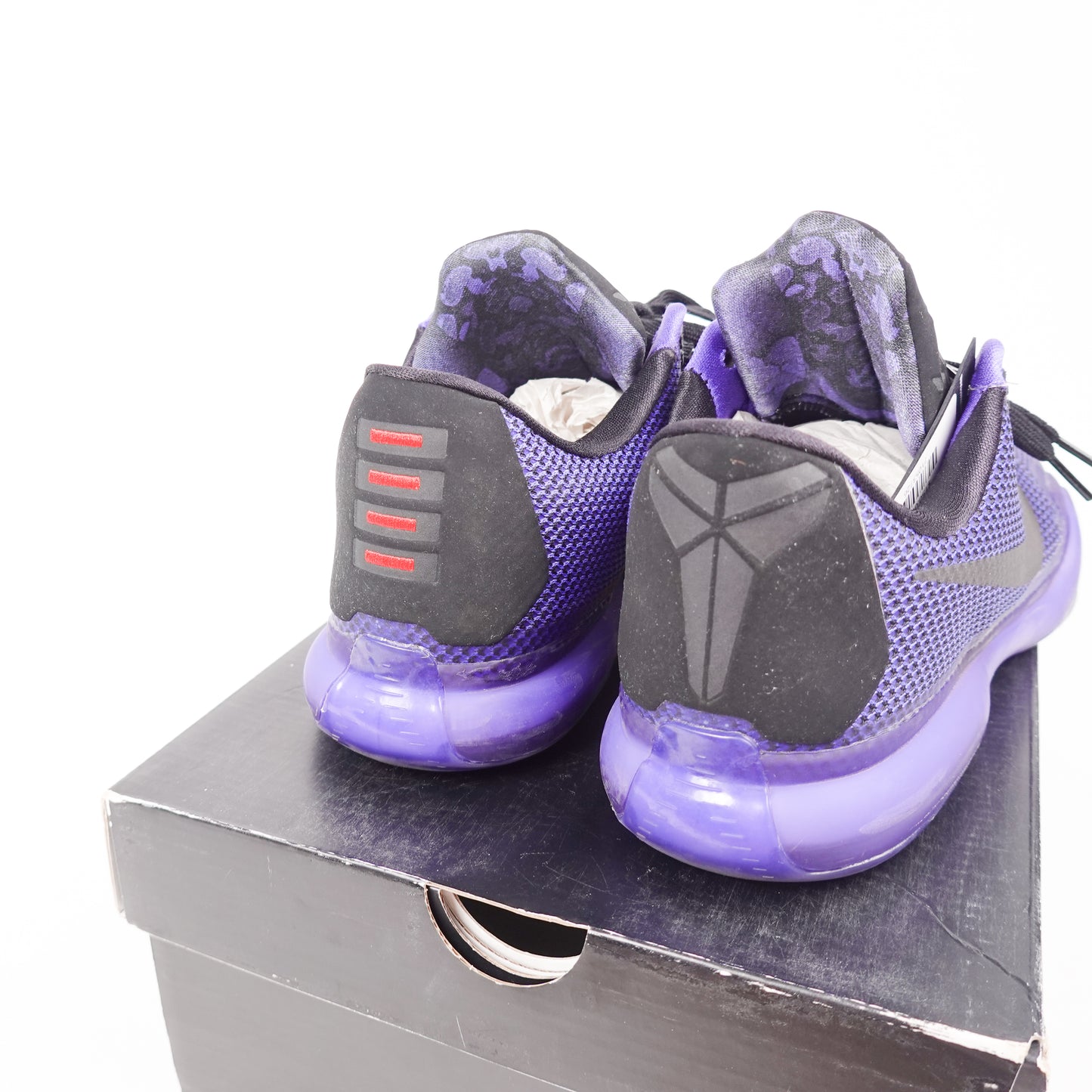 2014 Kobe 10 Blackout - Size 9