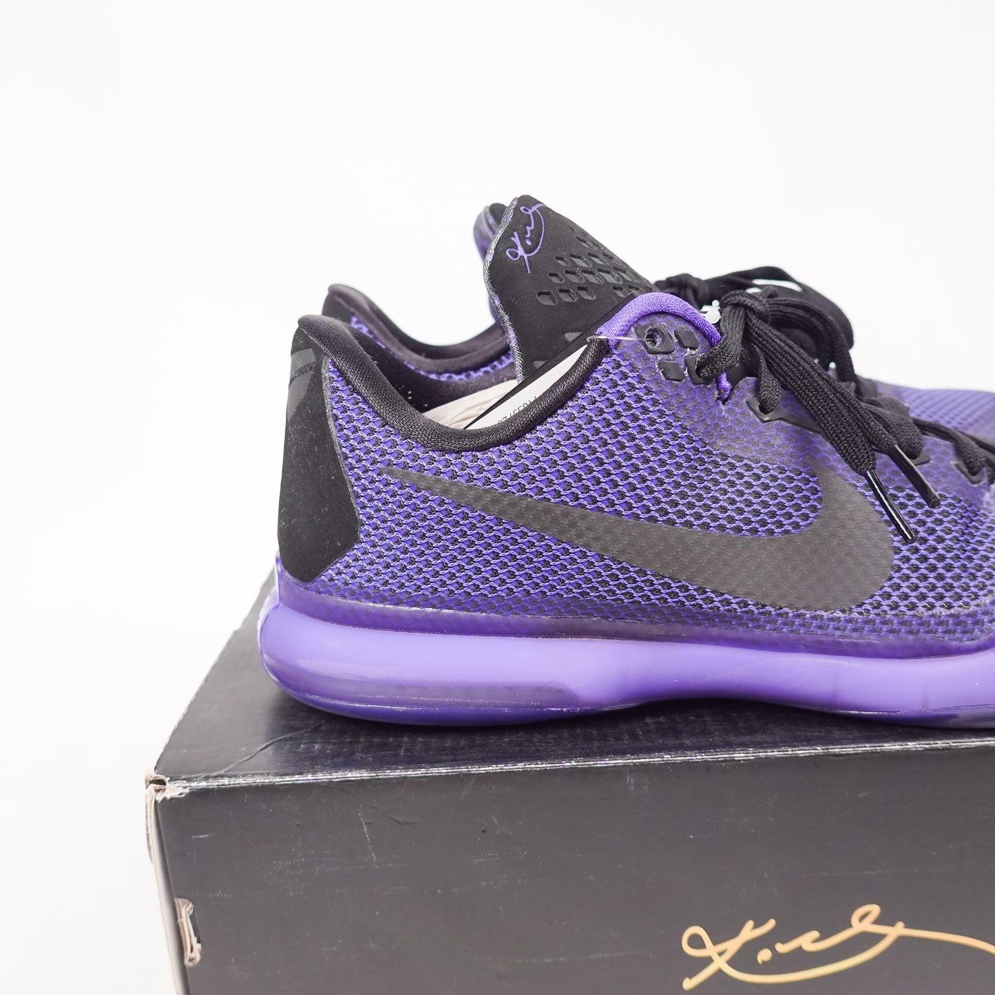 2014 Kobe 10 Blackout - Size 9