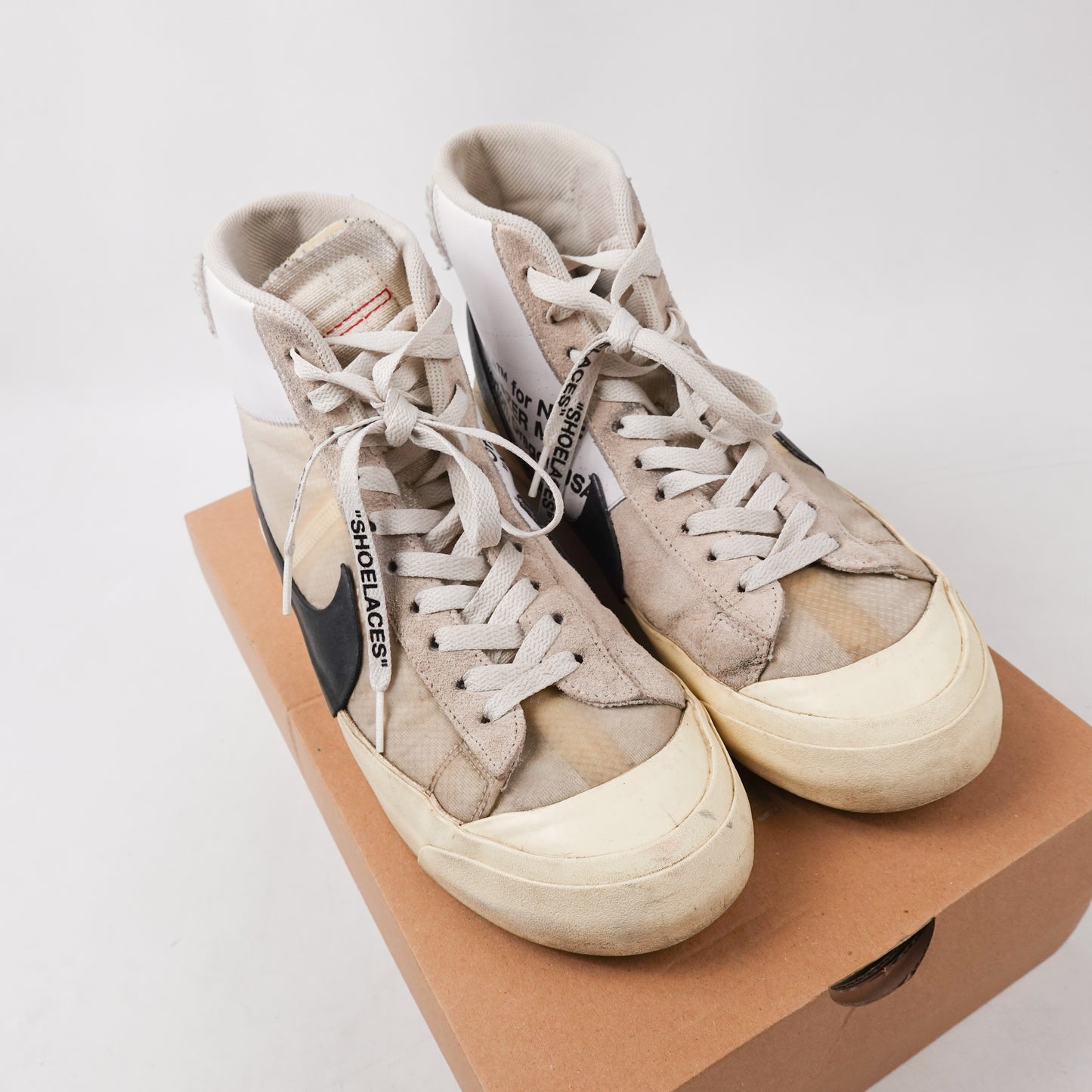 Nike Off-White Blazer Mid - Size 10.5