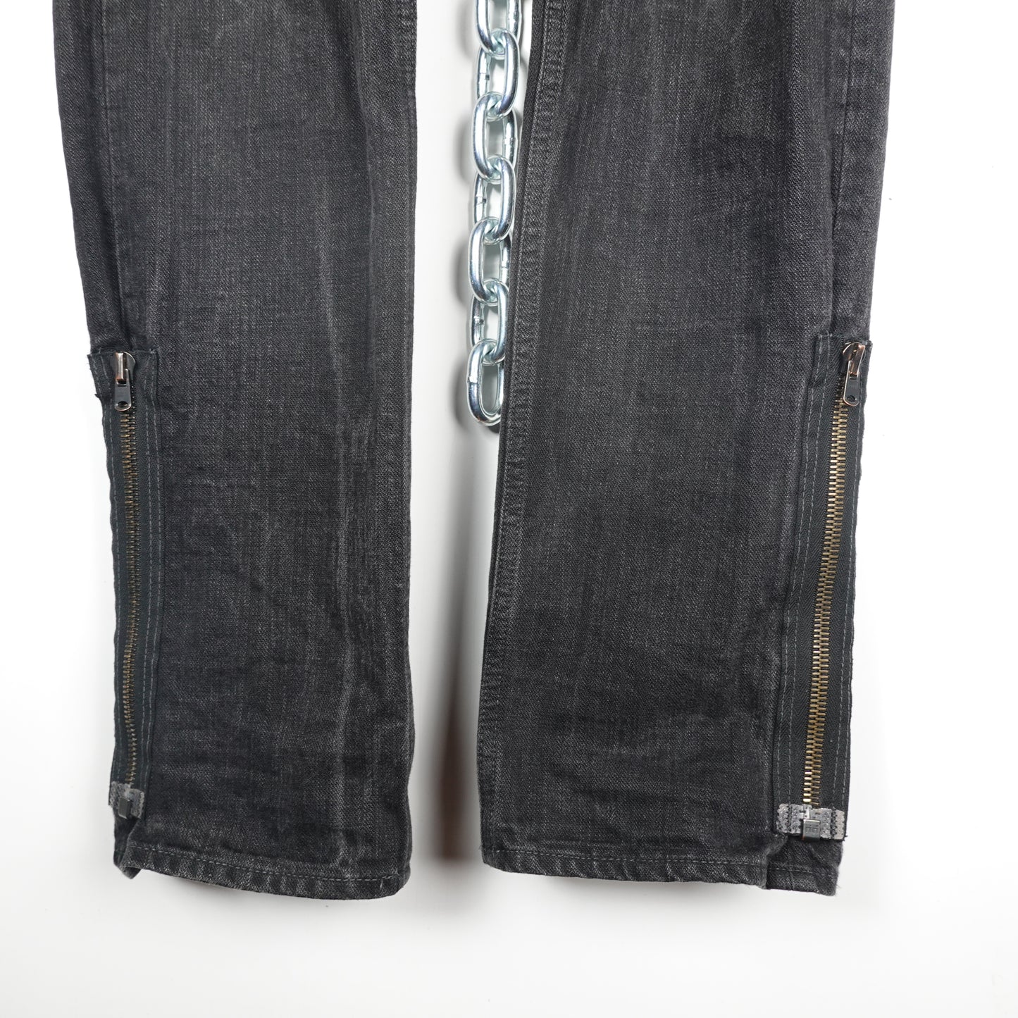 Number (N)ine Pain Denim - Size 34