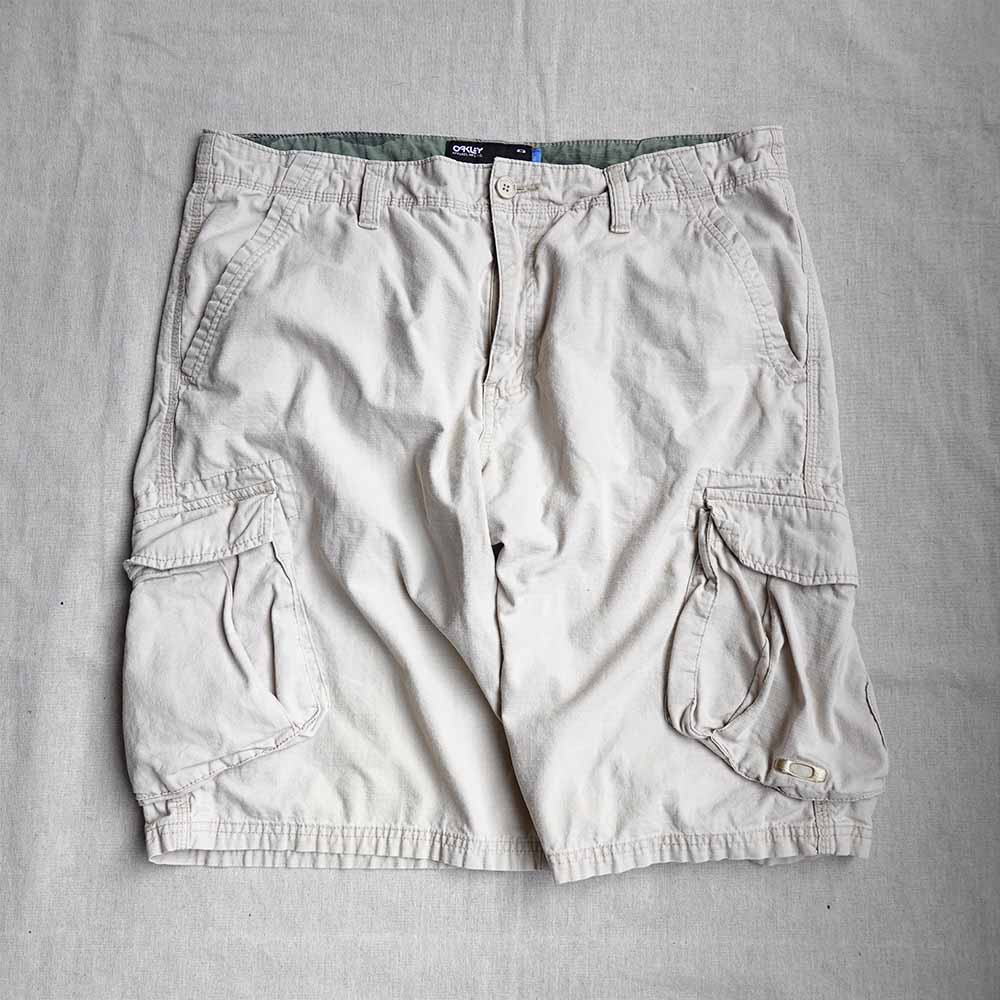 Oakley RipStop Cargo Shorts - Size 38