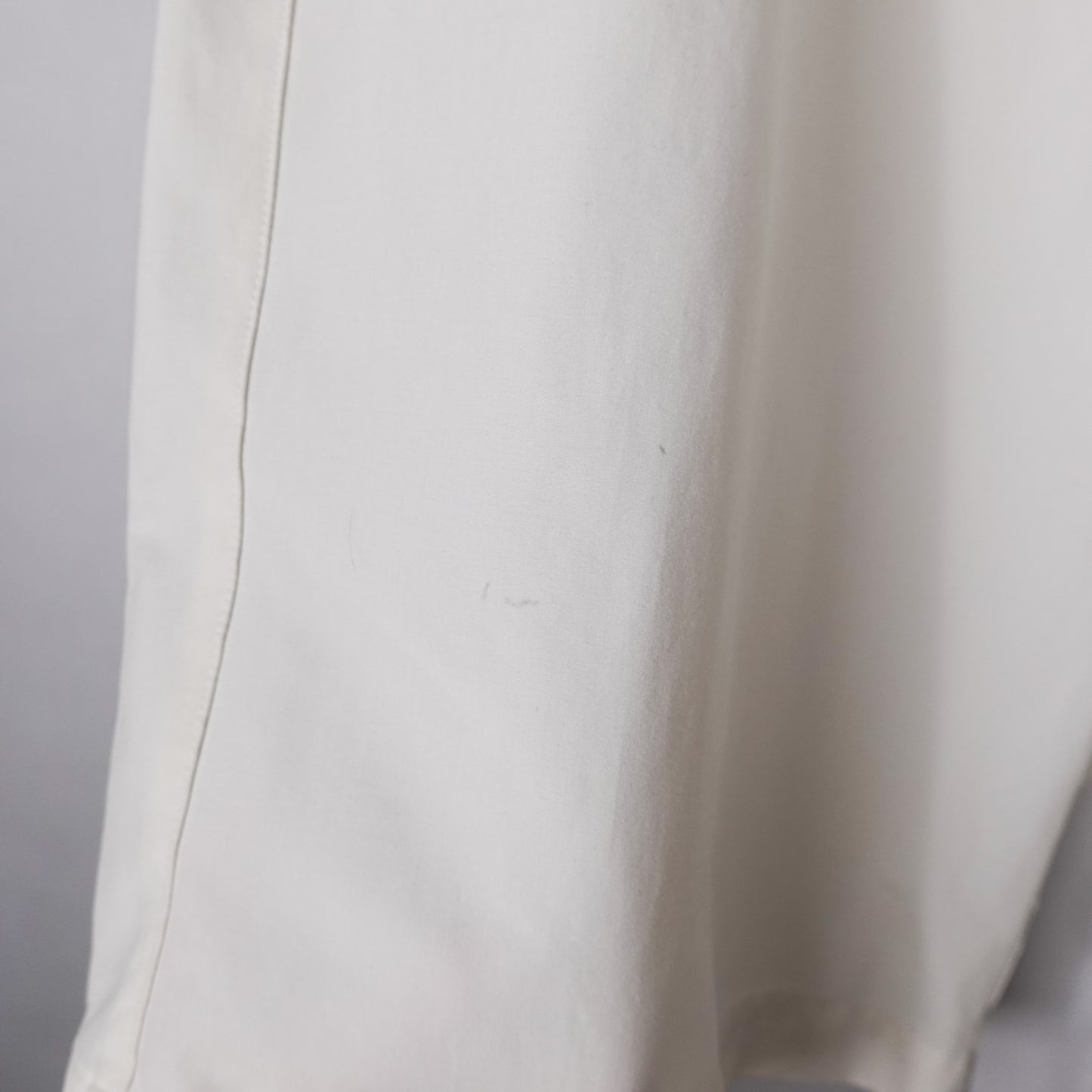 Y2K Oakley White Light Shorts - Size 36