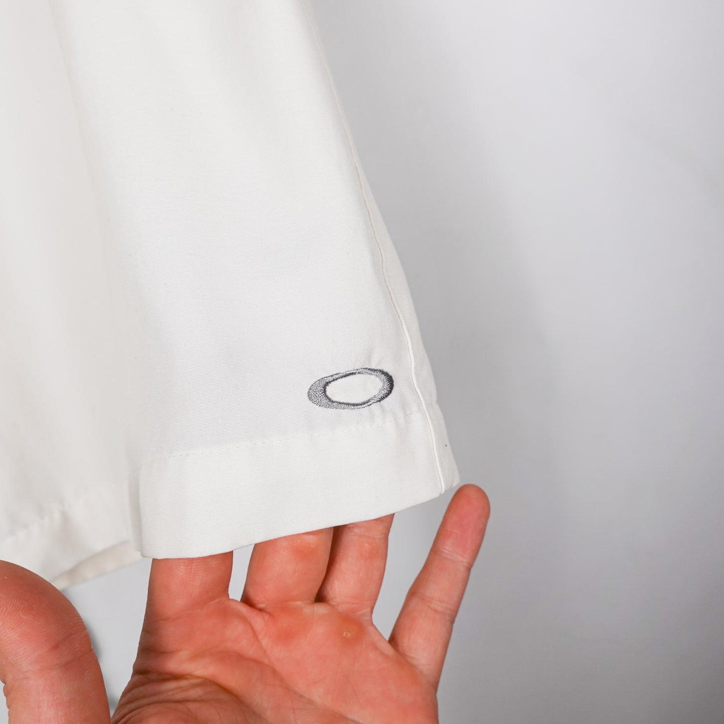 Y2K Oakley White Light Shorts - Size 36