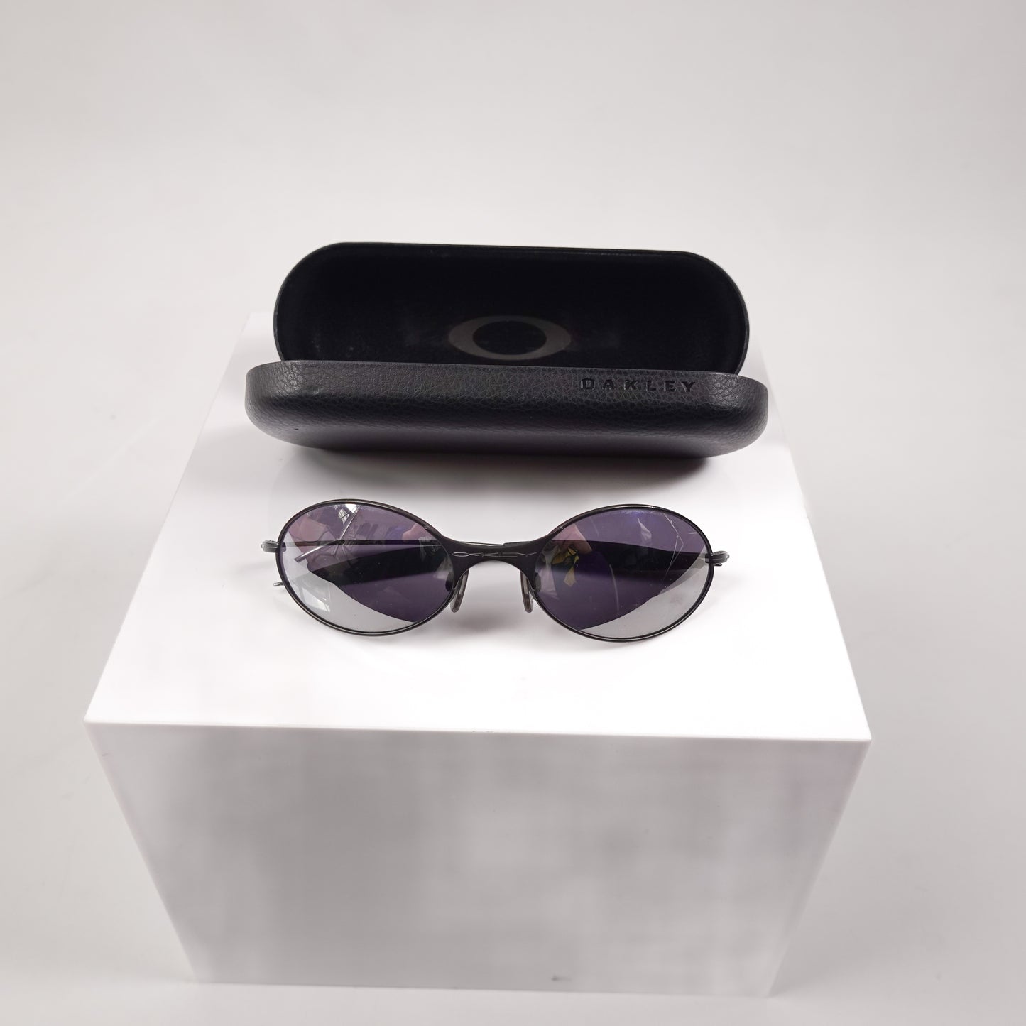 Y2K Oakley E-Wire Black Sunglasses