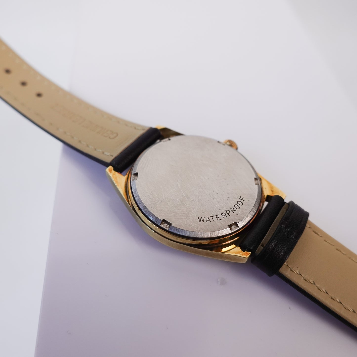 Omega Geneve Ref. 135.041 Manual Wind Watch