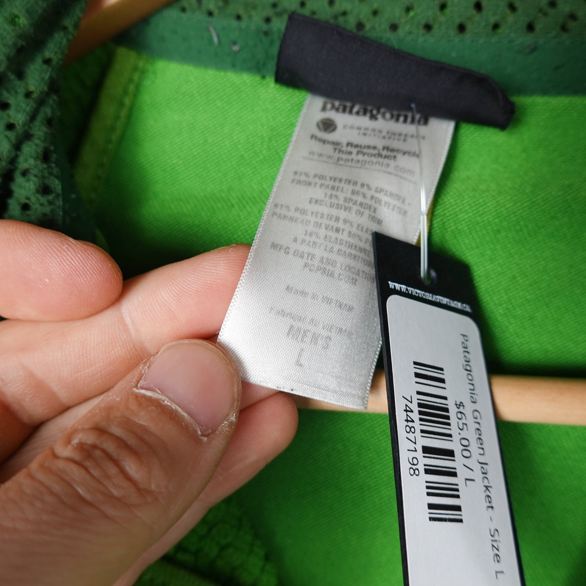 Patagonia Green Jacket - Size L