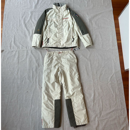 Prada Gore-Tex snow suit - Fits L