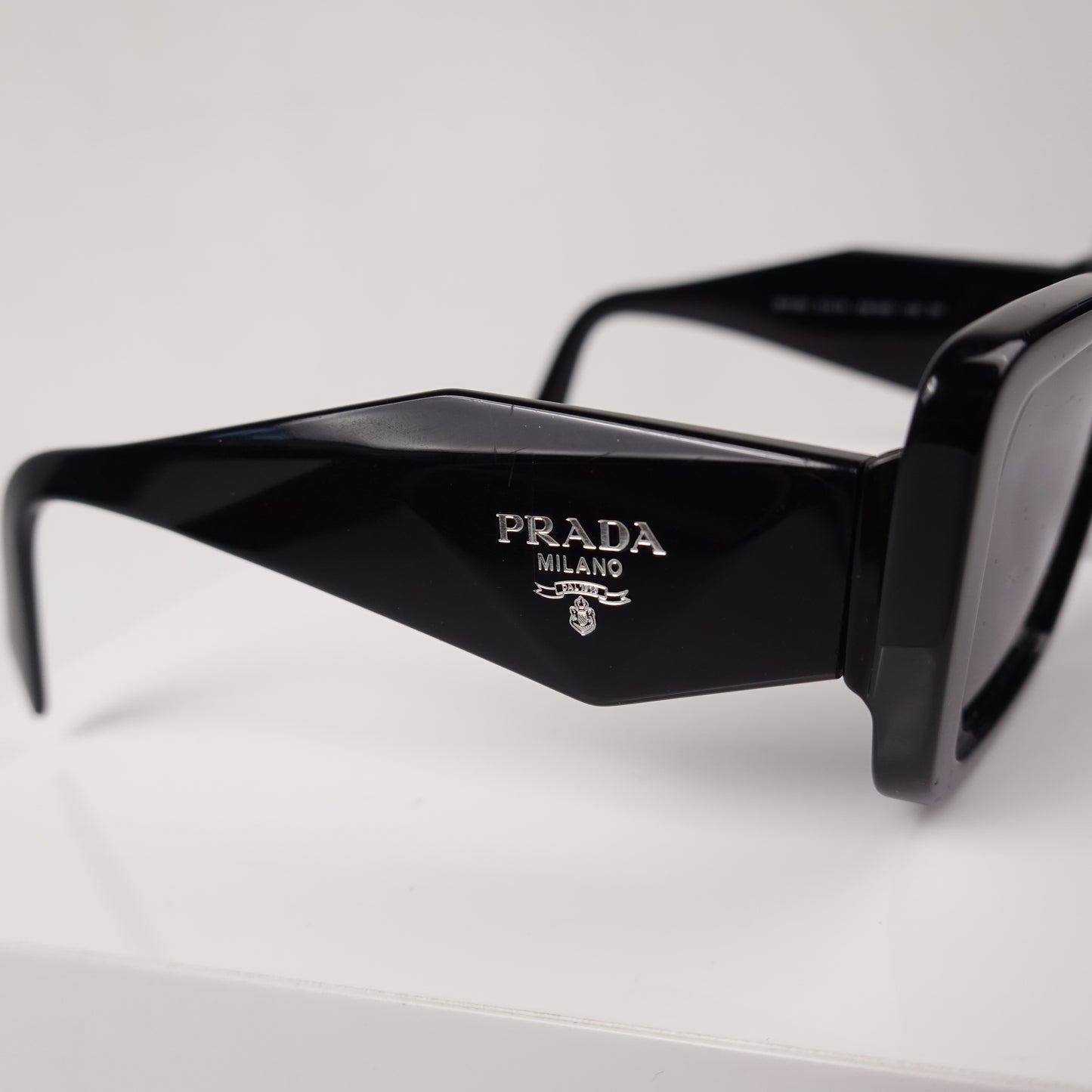 Prada PR 08YS Sunglasses