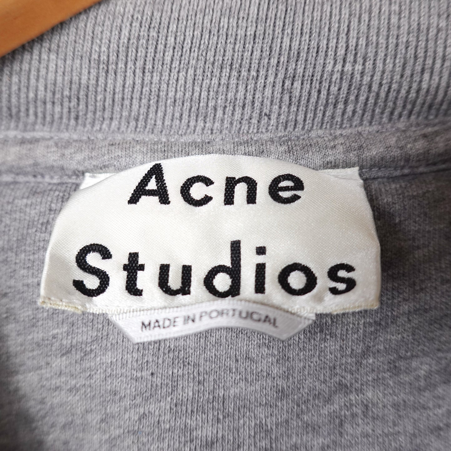 Acne Studios Flogho Crewneck - Size M