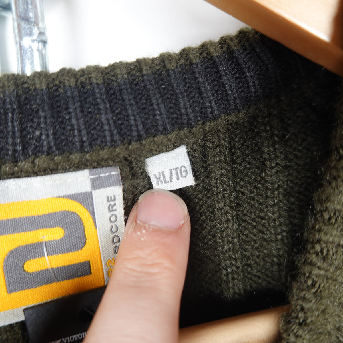 Vintage R2 Knit Sweater - Size XL