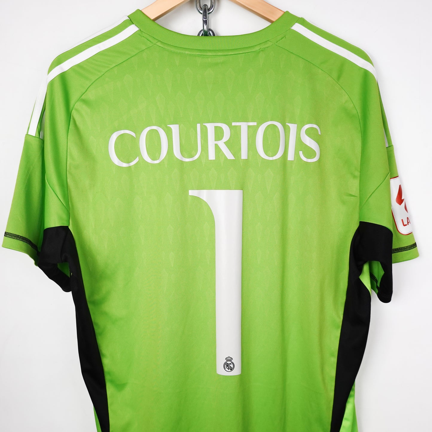 2023/24 Real Madrid Kit - Size XL