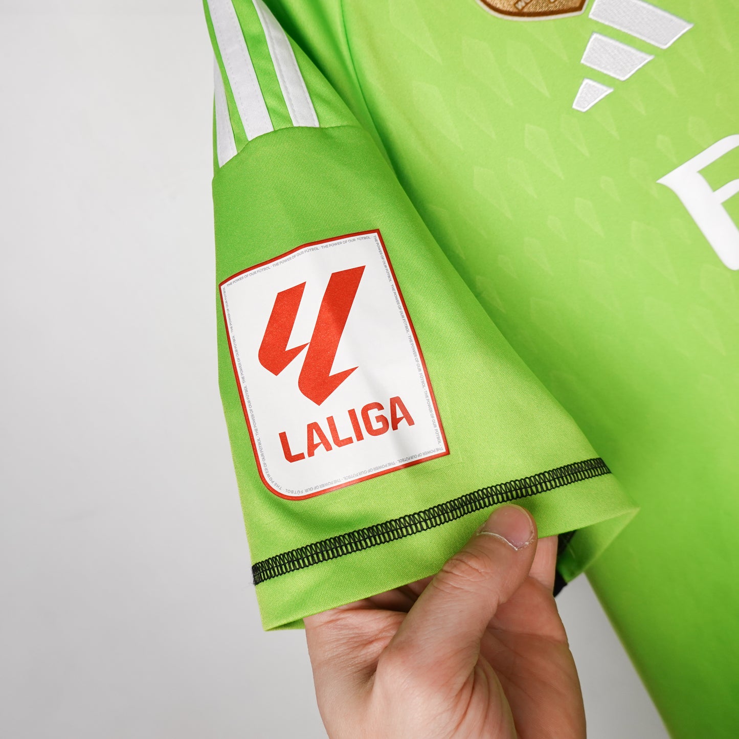 2023/24 Real Madrid Kit - Size XL