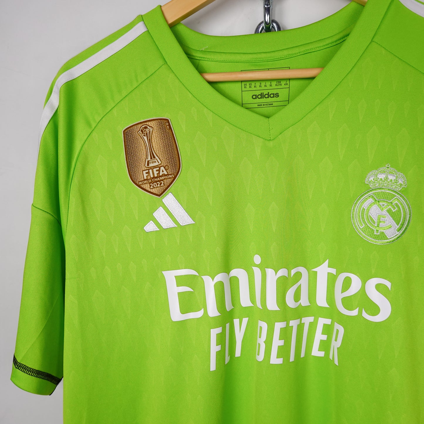 2023/24 Real Madrid Kit - Size XL