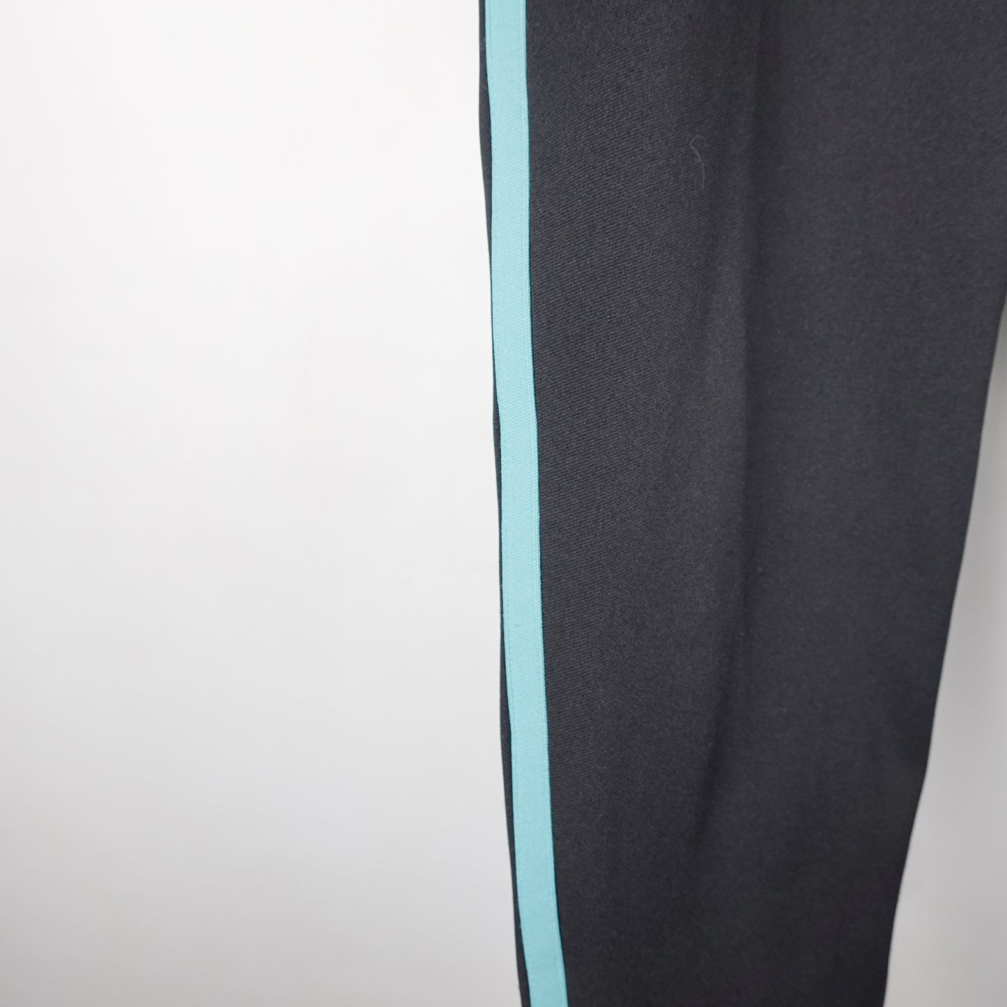 South2 West8 Trackpant - Size L