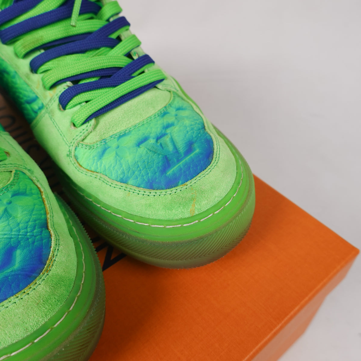 SS22 Louis Vuitton Ollie Richelieu Green Sneaker - Size 9