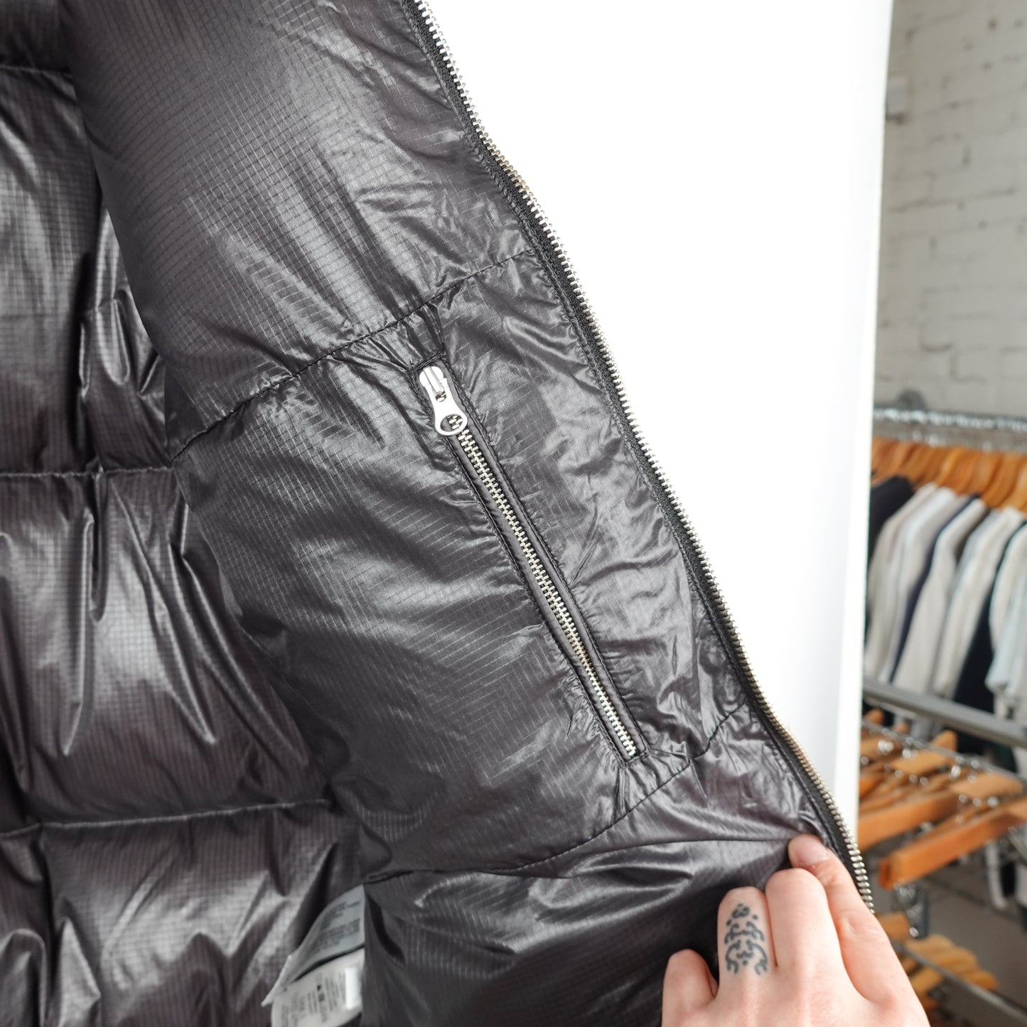 Stussy Puffer Jacket Black - Size S