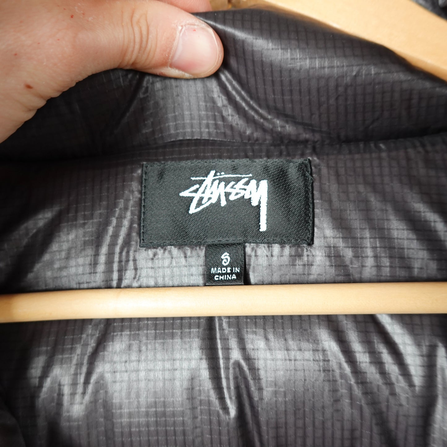 Stussy Puffer Jacket Black - Size S