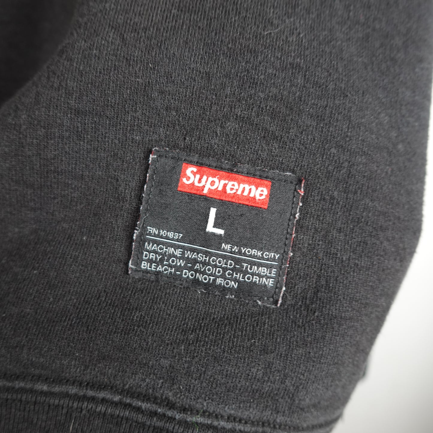 SS20 Supreme Kanji Logo Crewneck - Size L